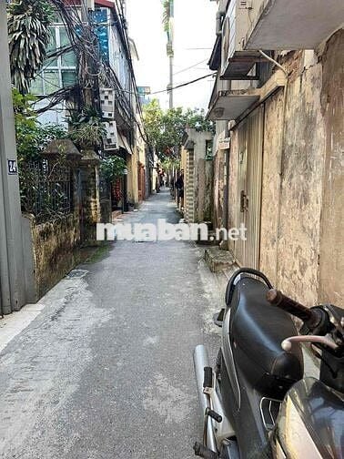 NHÀ ĐẸP TỨ LIÊN – NGÕ THẲNG – THOÁNG TRƯỚC SAU – 5M RA MẶT NGÕ – GIÁ T