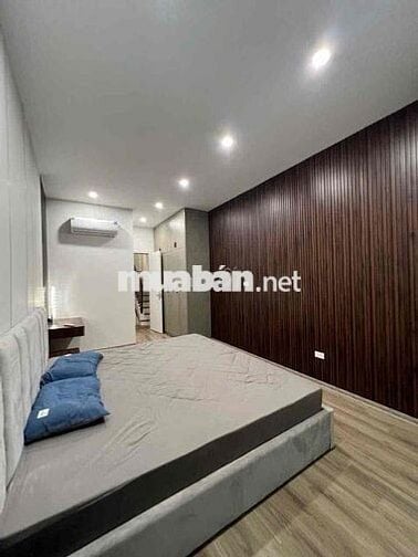 SIÊU PHẨM NGHI TÀM - Ở NGAY - 10M Ô TÔ TRÁNH - NGÕ RỘNG THÔNG THOÁNG