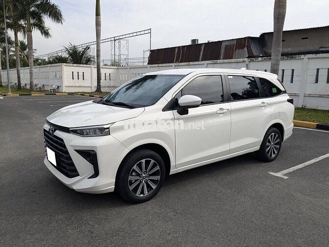 Toyota Avanza 2022 MT số sàn trắng zin