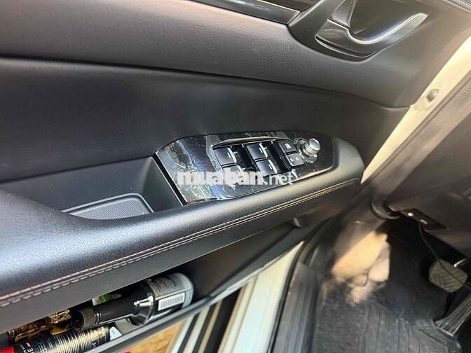 Mazda CX 5 2024 Luxury 2.0 AT - 49000 km