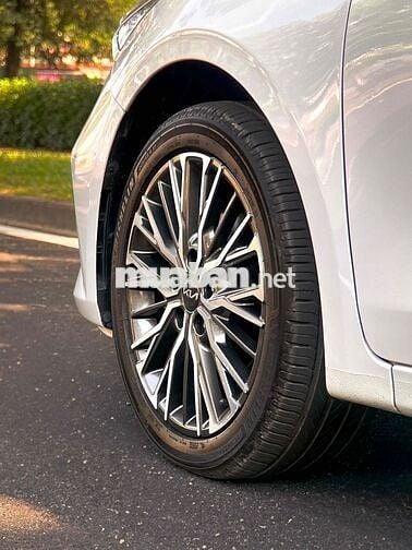 Kia K3 2021 Luxury 1.6 AT - 52000 km