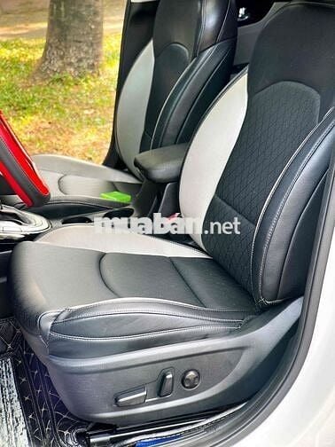 Kia K3 2021 Luxury 1.6 AT - 52000 km