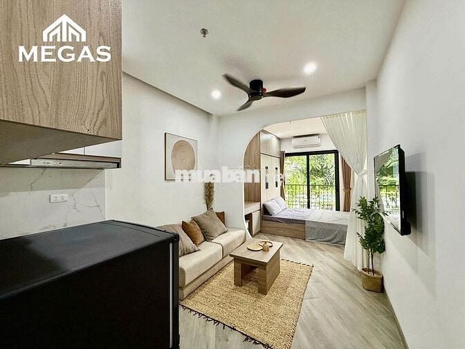 STUDIO - 1PN - TÁCH BẾP - FULL NỘI THẤT - BAN CÔNG - NGAY LOTTE MART