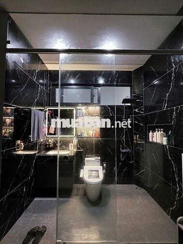 Ngộp - Xuất hiện căn nhà 1 trệt 1 lầu 3PN 2WC cách KDL Bửu Long 7phút