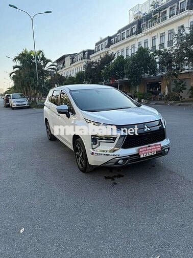 Mitsubishi Xpander prenium
