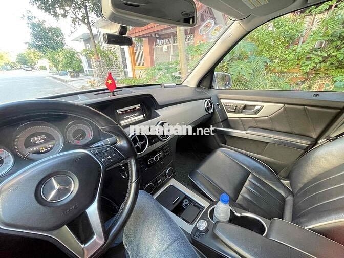 bán mẹc GLK 250/4matic.máy 2.0 zin 100%