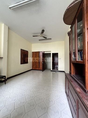 165M2 - 4 TẦNG - HXH 10M - HAI MẶT TIỀN TRƯỚC SAU