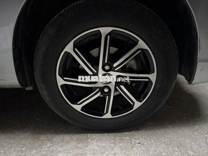 Toyota Wigo 2020 Số sàn 38000 km Bạc
