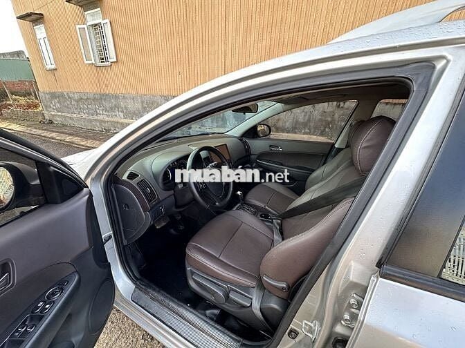 Hyundai i30 2010 CW 1.6 AT - 110000 km