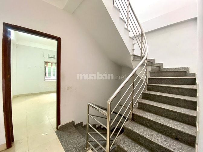 Cho thuê nhà liền kề  Kim Giang: 60m2, 4 tầng, giá 18tr
