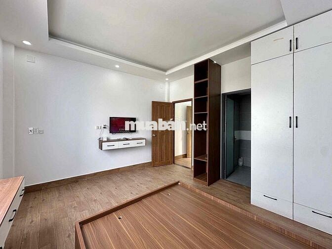 Cho Thuê Căn Hộ 1pn Tách Bếp Balcon/Cửa Sổ Full NT Trần Quang Diệu Q3