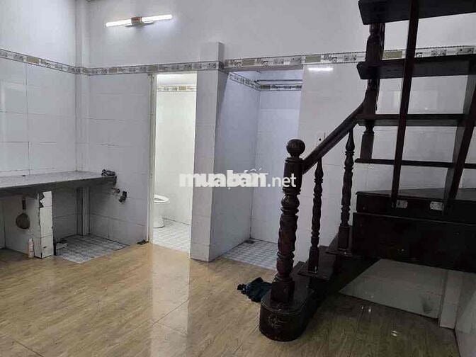 Bình Trị Đông - Hẻm 363 - 2 tầng 3pn 2wc - Hẻm Xe Hơi - 9Tr