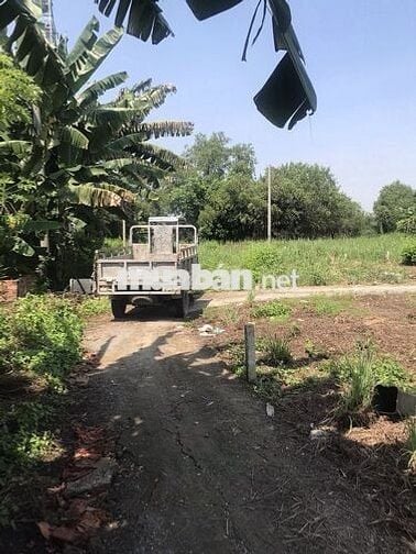 LÔ ĐẤT ĐẸP THỔ CƯ 100% SH RIÊNG TRUNG TÂM ẤP 4, XÃ CẦN GIUỘC, TÂY NINH