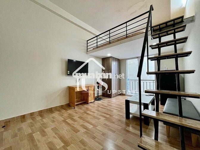 Duplex ban công giá rẻ ngay Hoàng Sa Quận 3, phí rẻ cho sinh viên