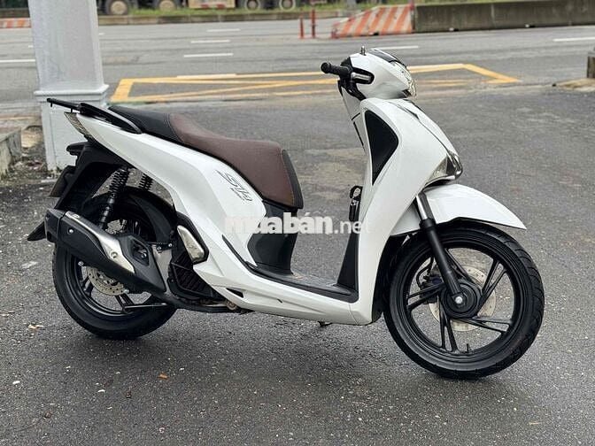 Honda SH 125 Trắng Máy rin