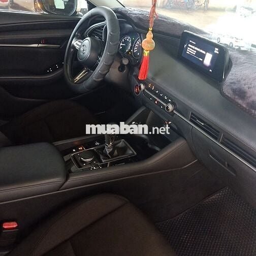 gd cần bán Mazda 3 2019 fom mới