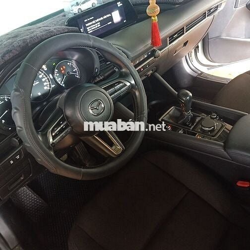 gd cần bán Mazda 3 2019 fom mới