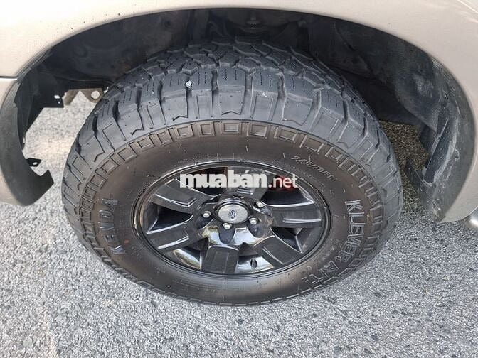 Cần bán xe gia đình