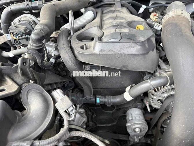 Ford Ranger XLS Trắng 40000 km