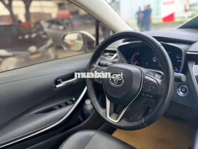 Toyota Corolla Altis 2022 1.8V - 100000 km