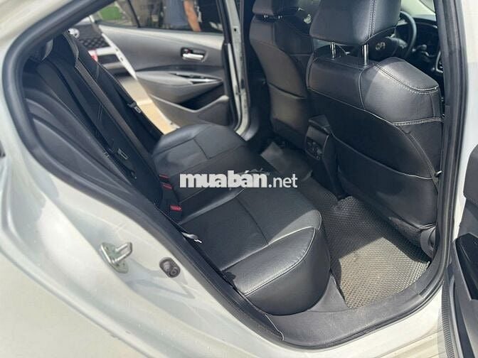 Toyota Corolla Altis 2022 1.8V - 100000 km