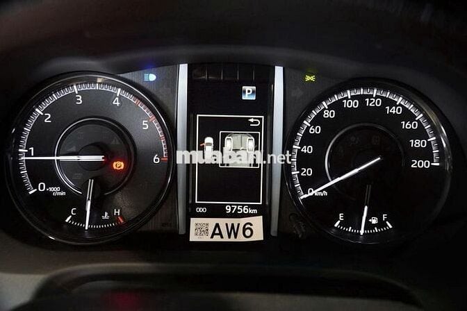 Toyota Fortuner Legender_2024_9000km_Máy dầu