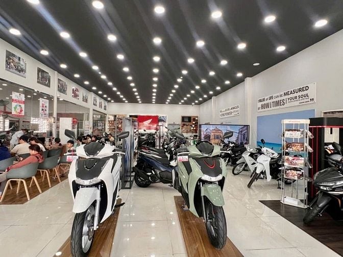 HEAD HONDA VIỆT THÁI QUÂN TUYỂN DỤNG NHÂN VIÊN BÁN HÀNG