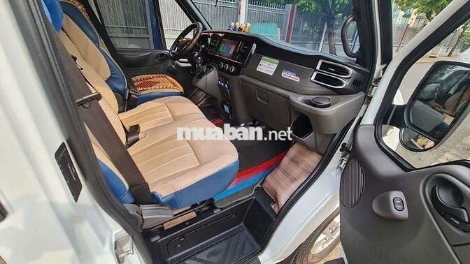 Ford Transit 2023 Trắng 70000 km