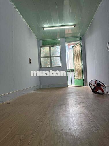 cần bass lai phỏng có chỗ đế xe nầu ăn tolec riêng . ..