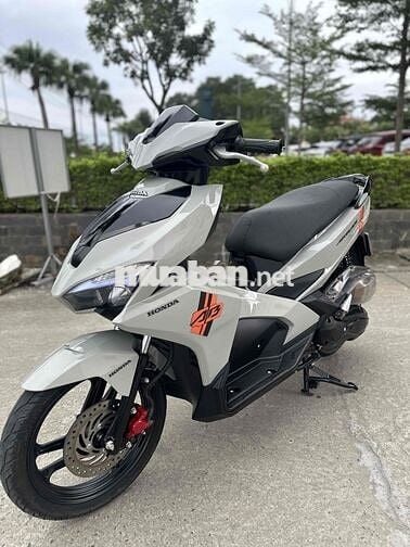 Bán Ab 2017 xám xi măng biển 43 rin ken