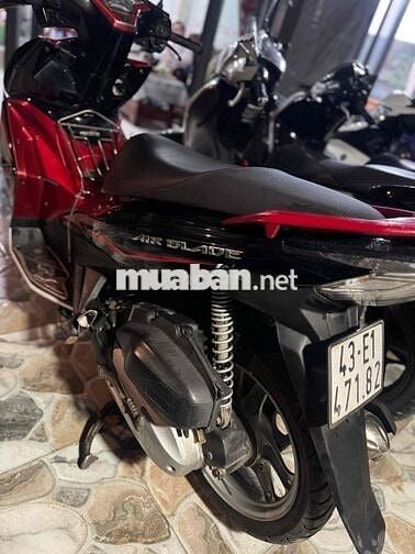 Honda Air Blade Đỏ đen