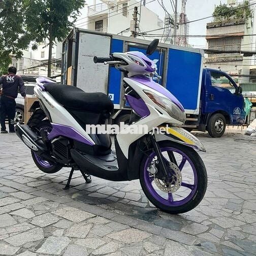 Xe luvias giấy tờ đầy đủ