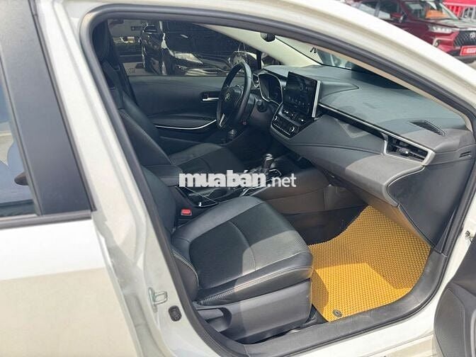 Toyota Corolla Altis 2022 1.8V - 100000 km