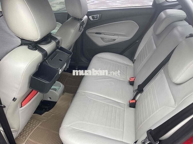 Ford Fiesta 2015 1.5 AT Titanium - 105000 km