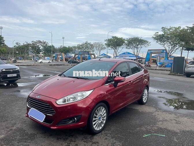 Ford Fiesta 2015 1.5 AT Titanium - 105000 km