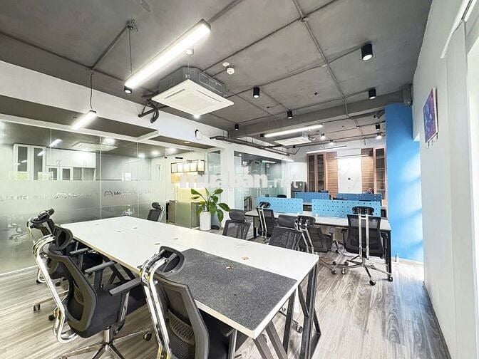 Cho thuê văn phòng Cityland sàn suốt 160m2 nội thất như hình