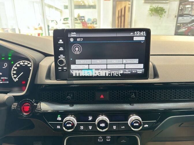 Honda CR V  L 2025 ĐỎ - 4200 km - GIÁ: 1 TỶ 058.