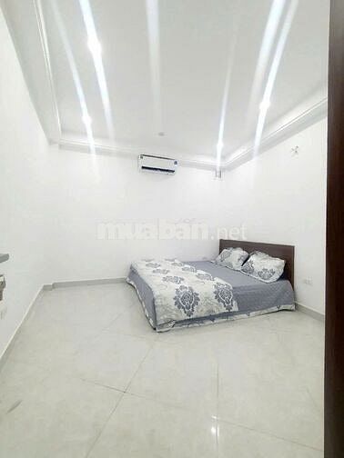 Bán nhà linh quang 37m2,6 tầng khung cột,8 phòng,20m ra ô tránh,9,2 tỷ