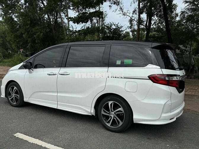 Honda Odyssey 2016 2.4 CVT - 80000 km