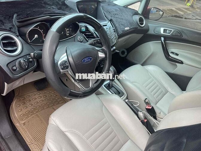 Ford Fiesta 2015 1.5 AT Titanium - 105000 km