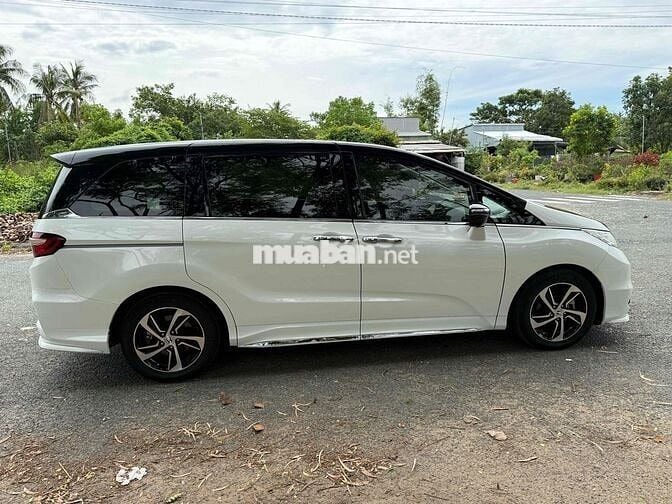 Honda Odyssey 2016 2.4 CVT - 80000 km