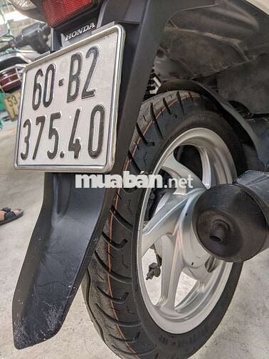 Honda Vision Trắng