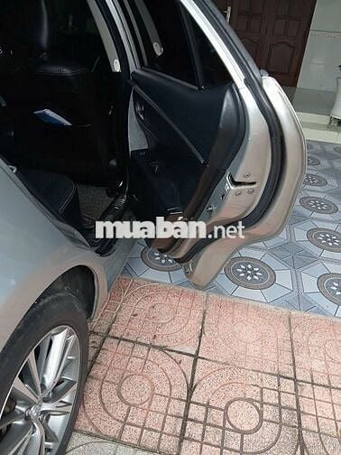 Toyota Corolla Altis Bạc