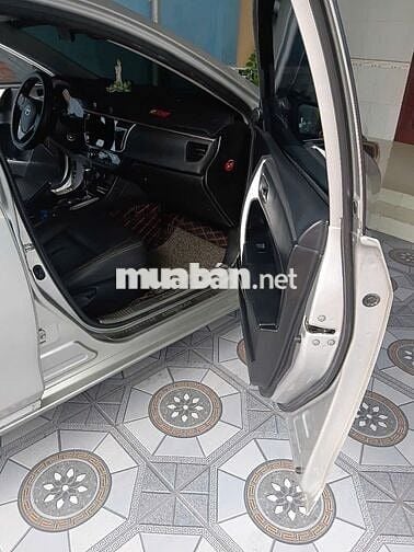 Toyota Corolla Altis Bạc
