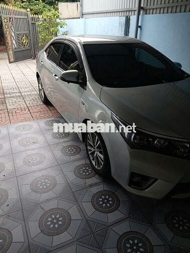 Toyota Corolla Altis Bạc