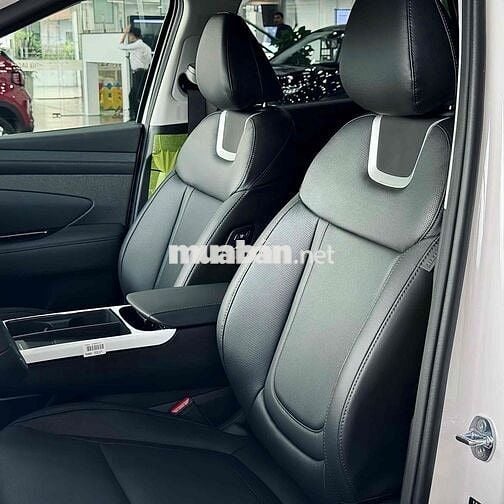 Tucson 1.6 Turbo - giao ngay