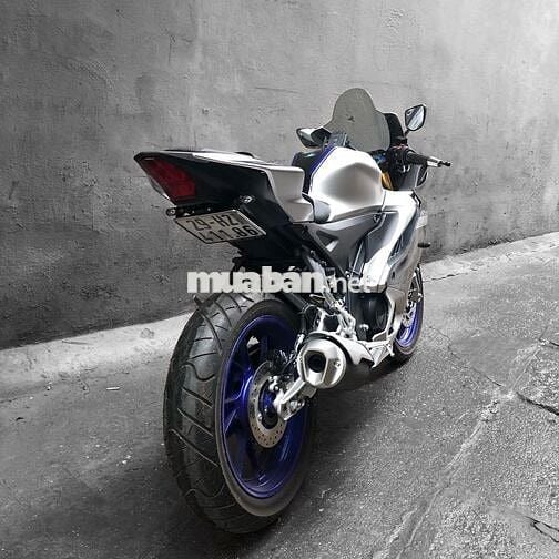 Yamaha R15M 2022 Bạc Đen 10.000km