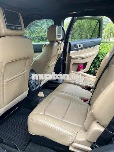 Ford Explorer 2017 cần tìm chủ mới