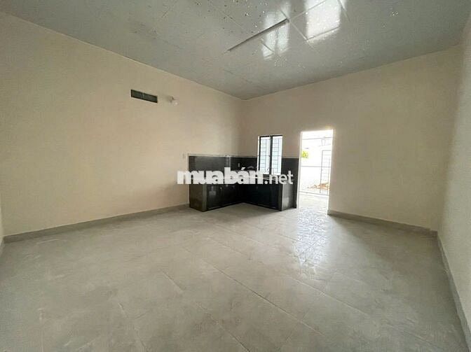 Nhà Bảo Lộc hẻm Hà Giang DT 180m2 Full thổ cư nhà kiên cố 3 PN hẻm oto