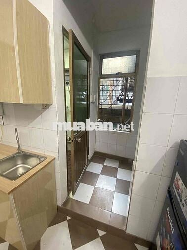 cho thuê phòng 1 ngủ 1 khách cách BV phụ sản trung ương 600m